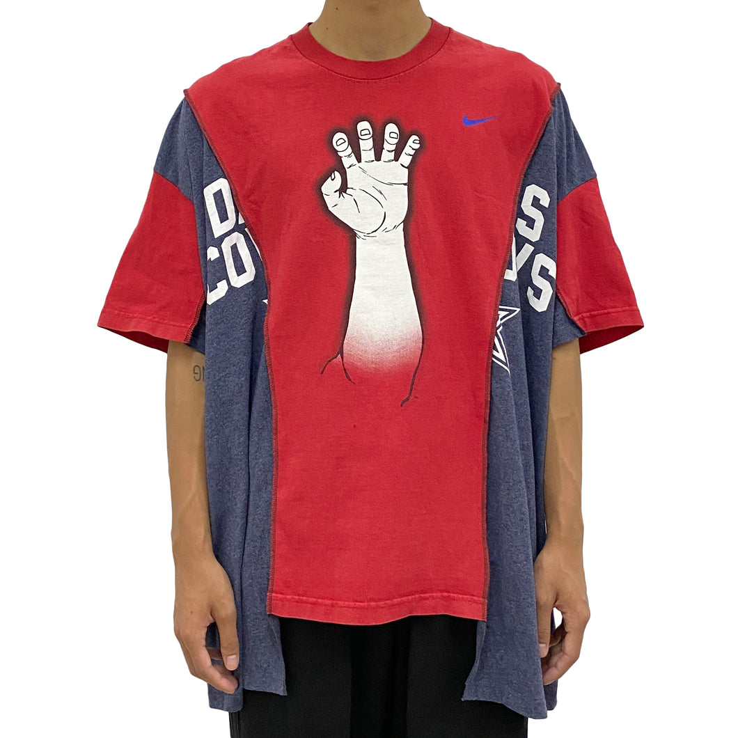 RANDOM EFFECT “Symmetric” Oversized Patched Tee